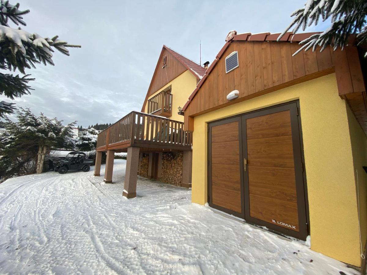 Pod Lesem Villa เชนโกวิเซ ภายนอก รูปภาพ